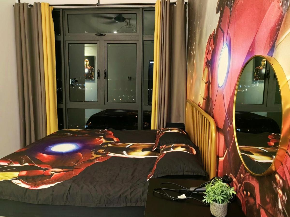 8Scape Residences Batman Vs Ironman@Lsy Home & Leisure Τζόχορ Μπάχρου Εξωτερικό φωτογραφία