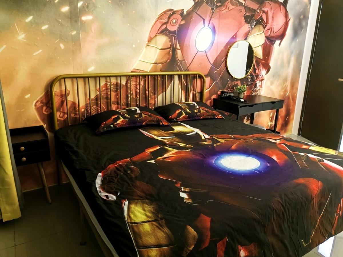 8Scape Residences Batman Vs Ironman@Lsy Home & Leisure Τζόχορ Μπάχρου Εξωτερικό φωτογραφία